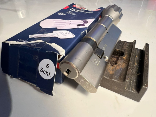 ABUS ECK550 Z45/K30mm mit 6 Schlüssel, #SALE 566