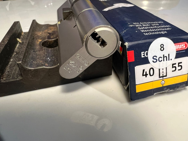 ABUS EC550 40/55mm mit 8 Schlüssel, #SALE 555