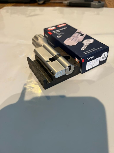 ABUS ECK550 Z30/K45mm mit 6 Schlüssel, #SALE 386