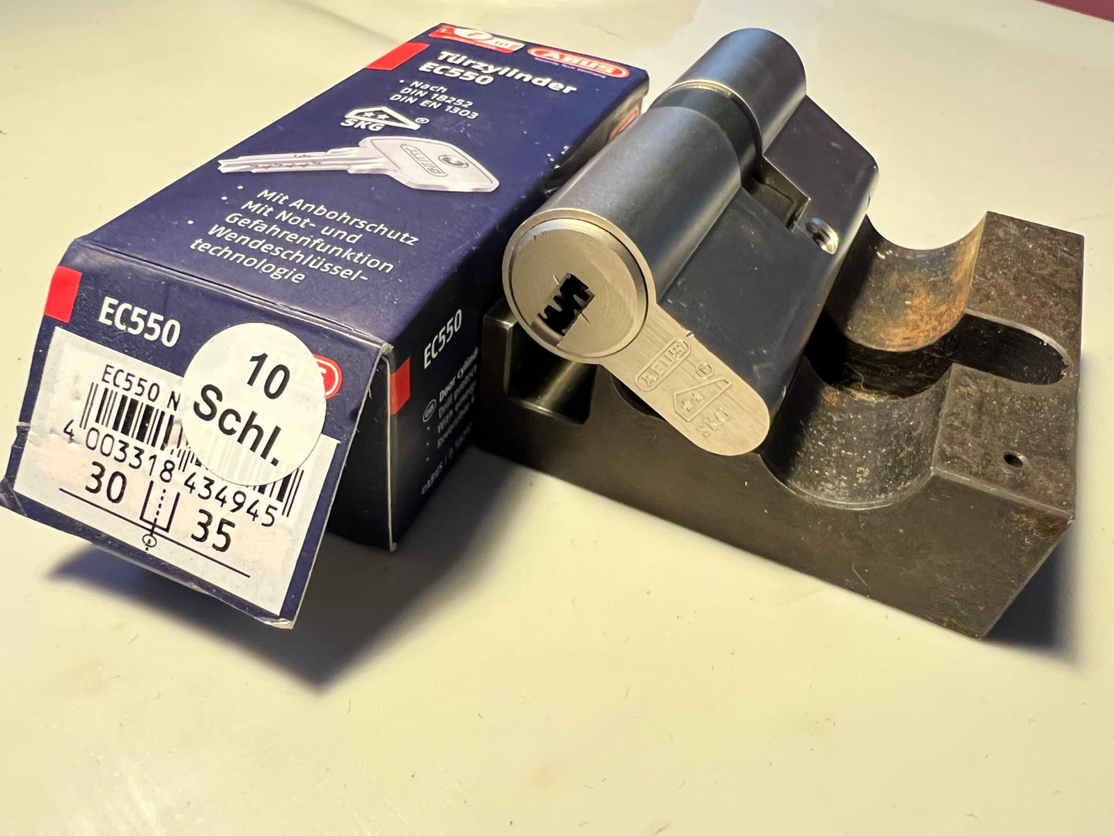 ABUS ECK550 Z30/K40mm Mit 6 Schlüssel, #SALE 310 | Sicherheitstechnik