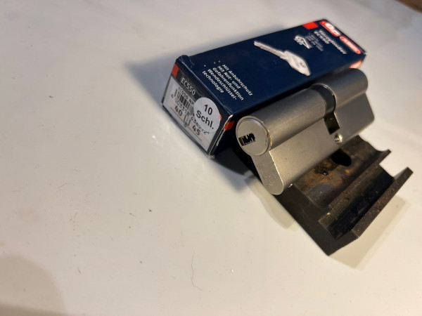 ABUS ECK550 Z45/K30mm mit 10 Schlüssel, #SALE 395